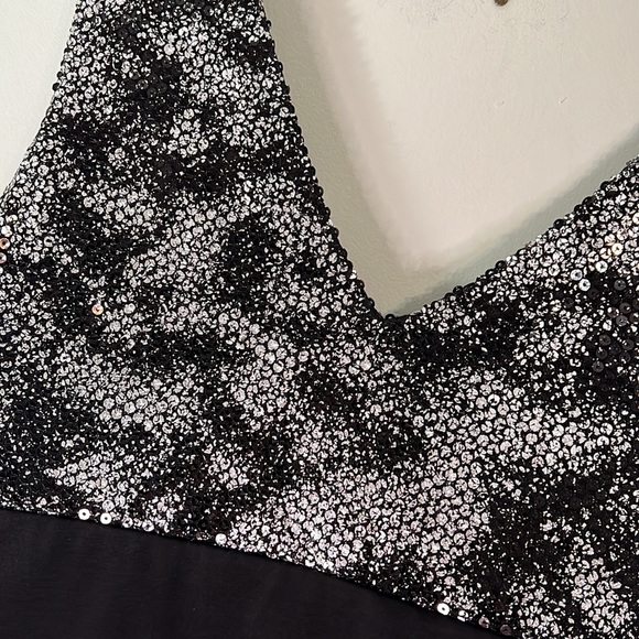 Women’s Studio Y Dress Sequin Black/Silver XL - Picture 4 of 7